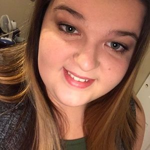 Meet your Posher, Kylie